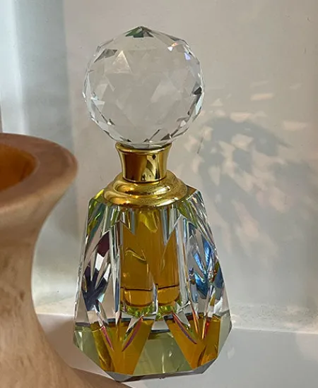 Discount Parfumerie Nasreen Flores Attar